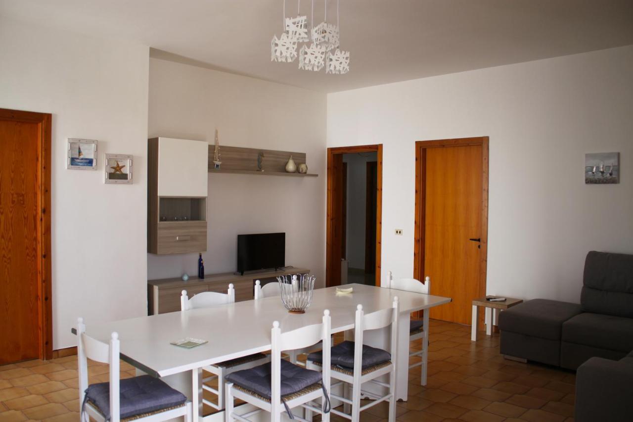 Giu Al Mar - Apartment Porto Cesareo Eksteriør billede